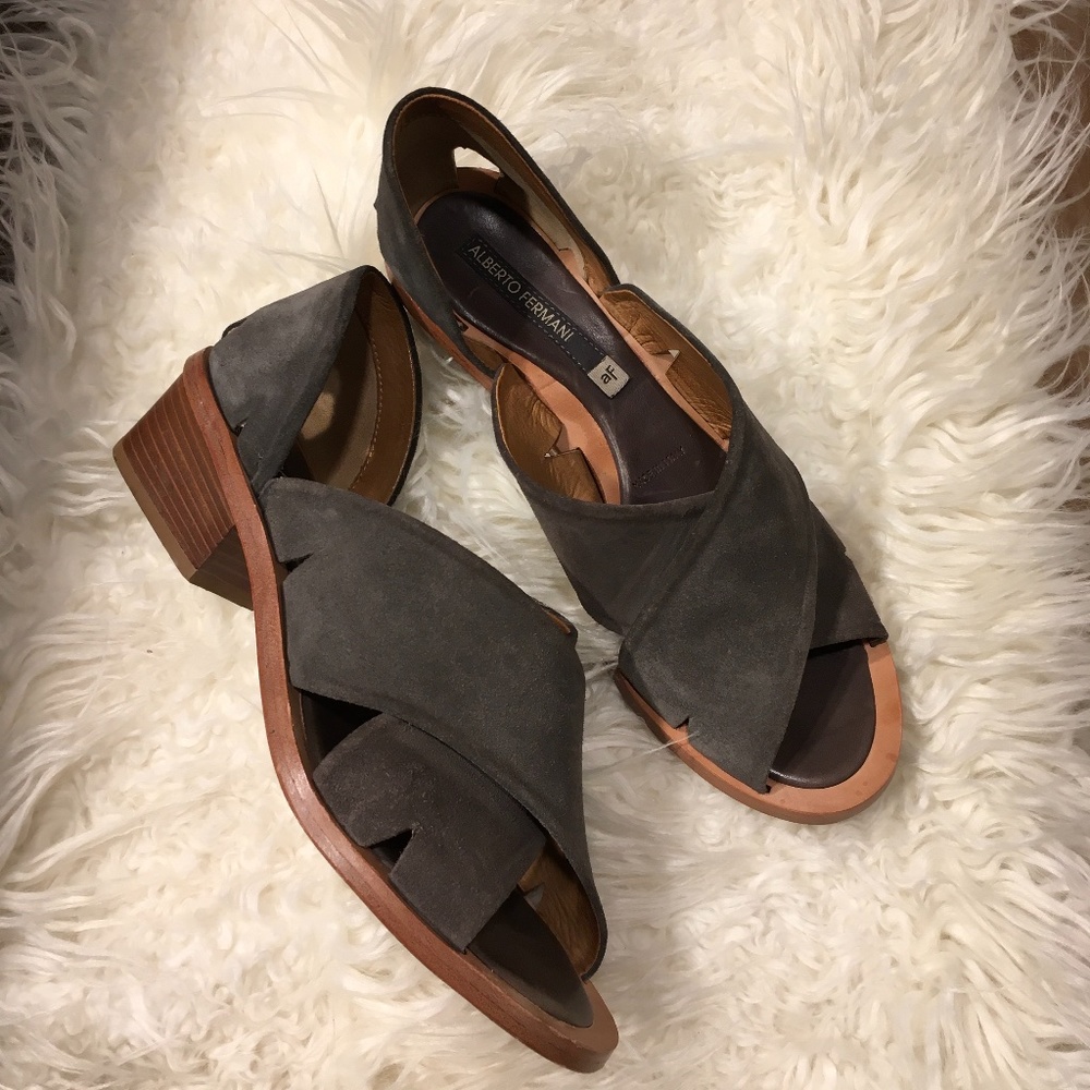 🇮🇹Alberto Fermani🇮🇹 leather sandals
